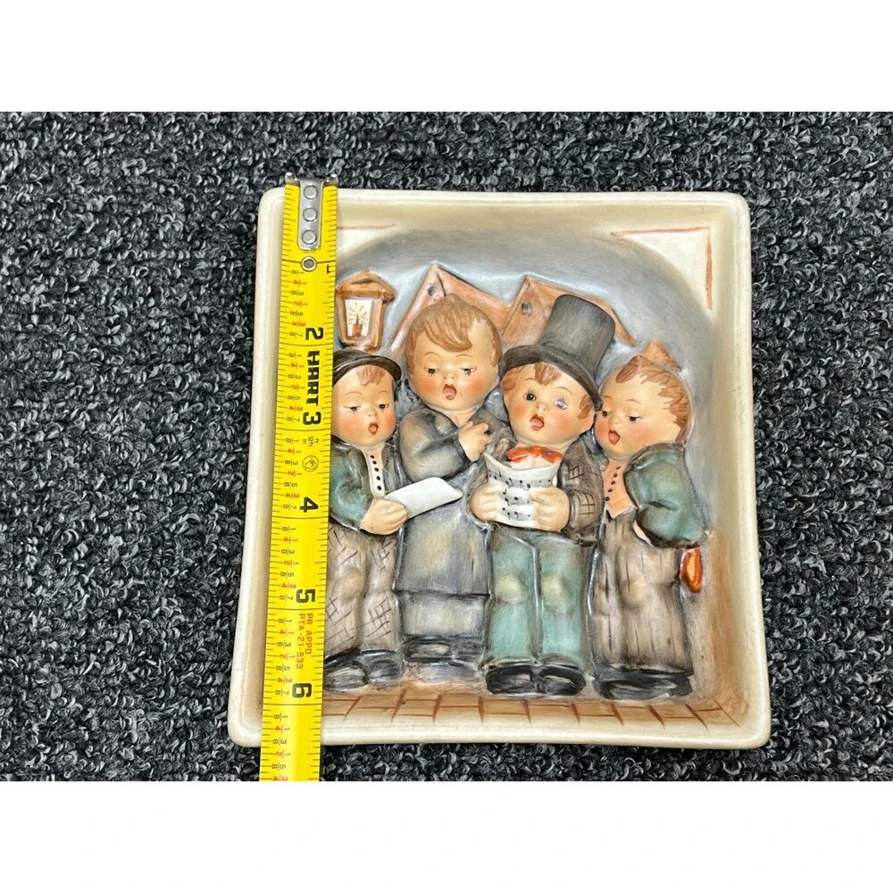 Hummel #134 Quartet 6.5” Wall Plague for Harmony In Four Parts W. Germany Signed